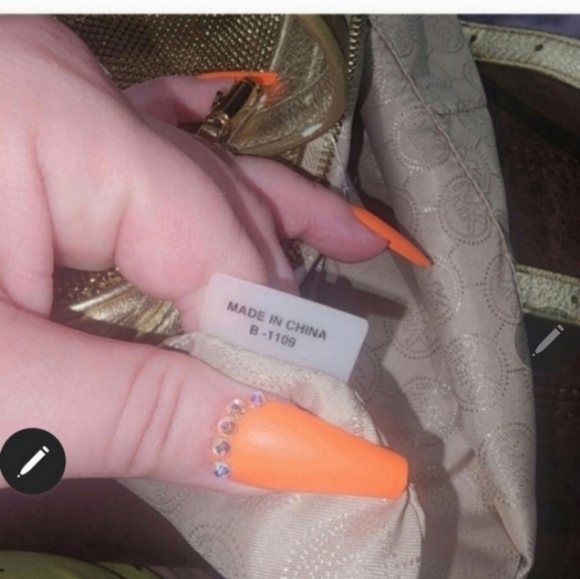 🍁🍂💣💫👀800$NWT !! SUPER RARE HTF!! MICHAEL KORS GOLD LEATHER MESH SATCHEl - Picture 11 of 11